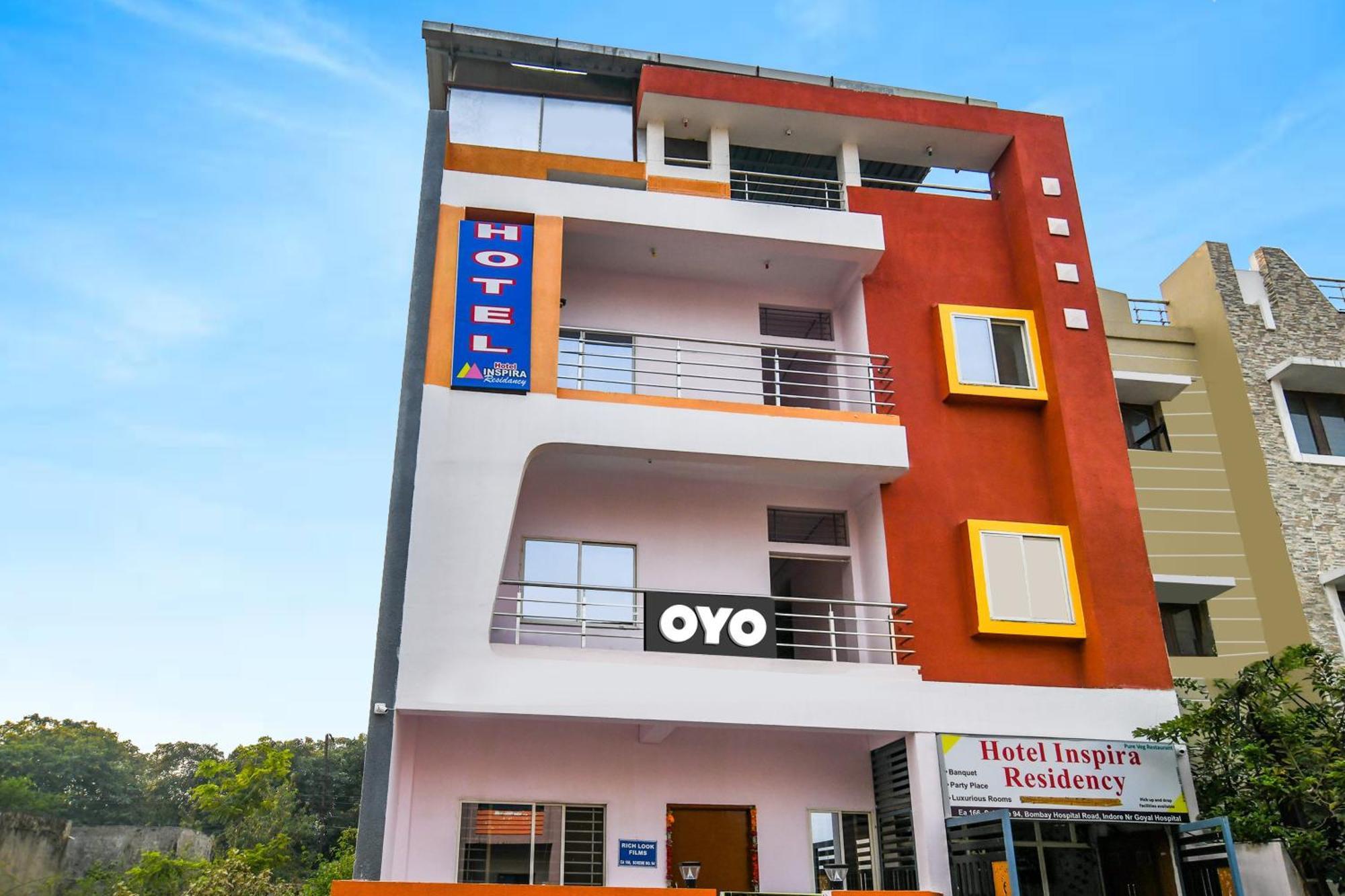Oyo Hotel Inspira Residency 印多尔 外观 照片